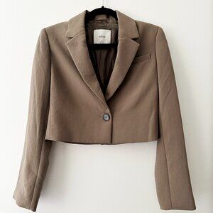 Aritzia Wilfred Cropped Blazer